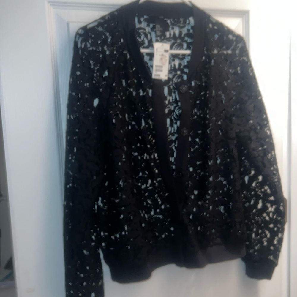 Lace cardigan, black short buttons up the front size medium from H&M